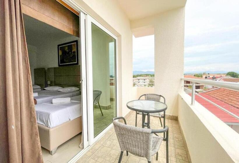 اتاق استاندارد, Imperial Resort