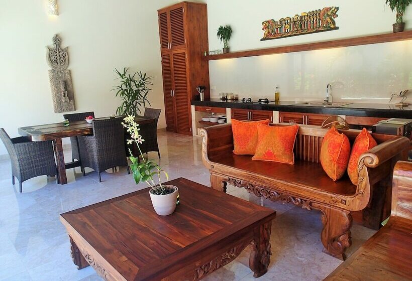 Номер Deluxe Кровать Кинг, Aloka Bahari Villas