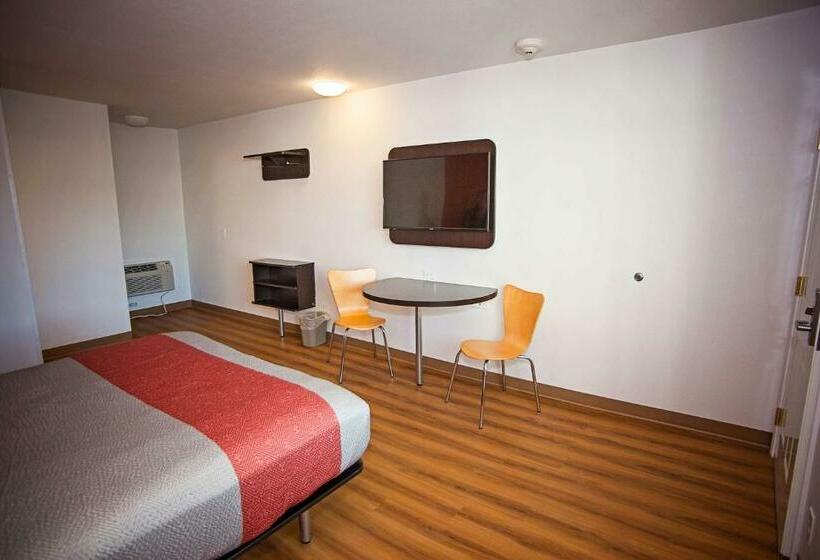 장애인을 위한 스탠다드 룸, Motel 6crescent City, Ca