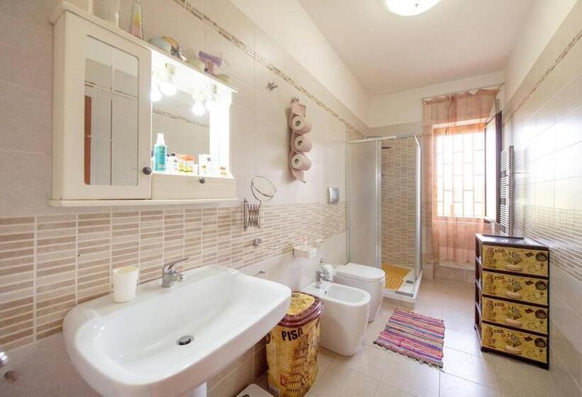 اتاق استاندارد چهار تخته, B&b S Home