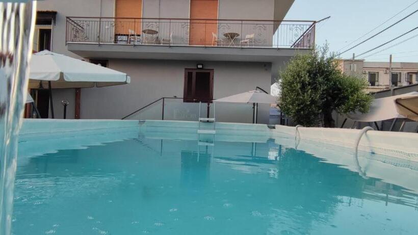 اتاق استاندارد با تخت بزرگ, B&b S Home