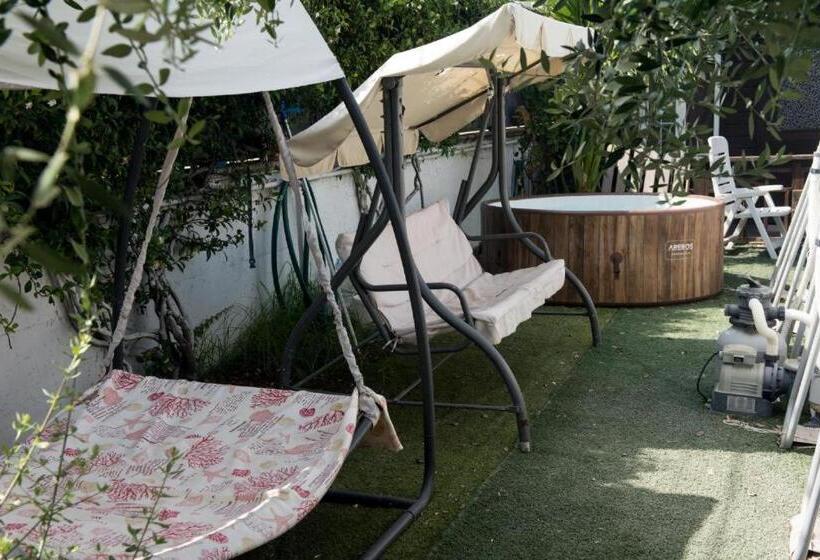اتاق لوکس, B&b S Home