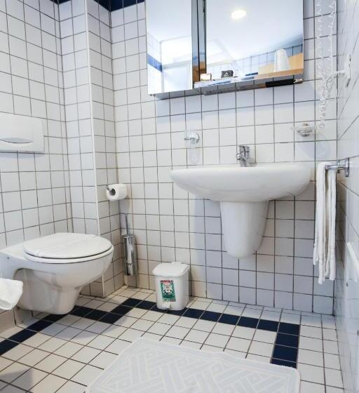 Quarto Triplo Estandar, Fortini