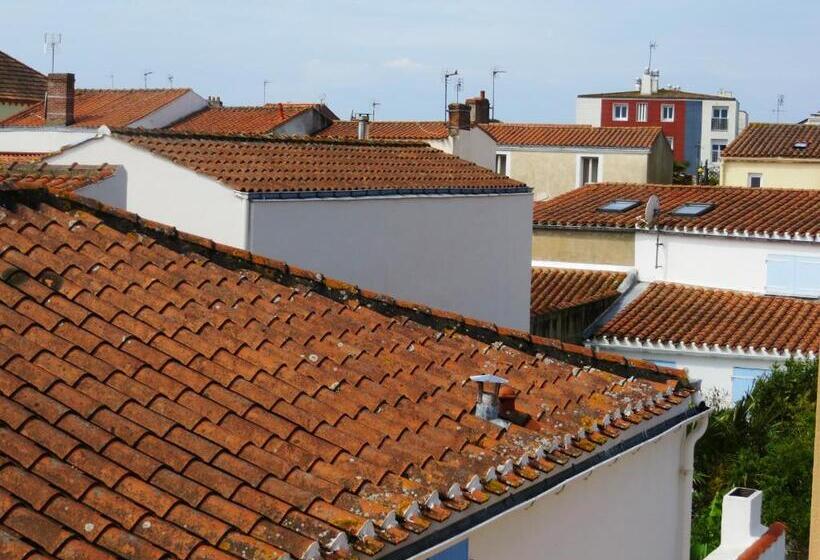 家庭间, Hôtel Les Embruns Sables D'olonne