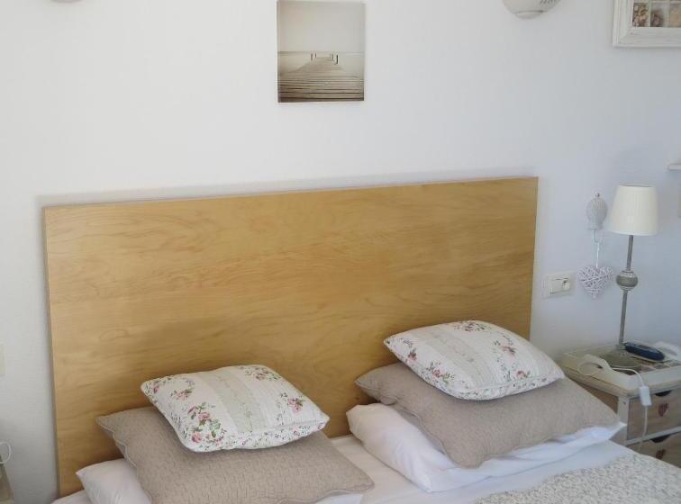 家庭间, Hôtel Les Embruns Sables D'olonne