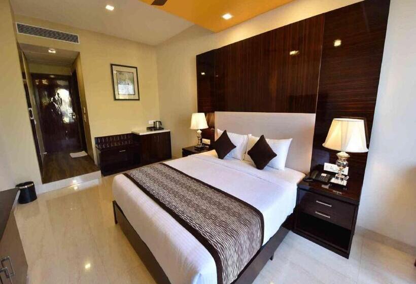 Suite Executivă, Calangute Central