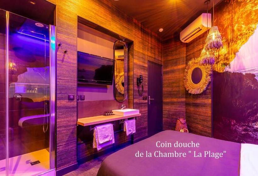 اتاق لوکس با وان آب گرم, Love Hôtel   Adults Only
