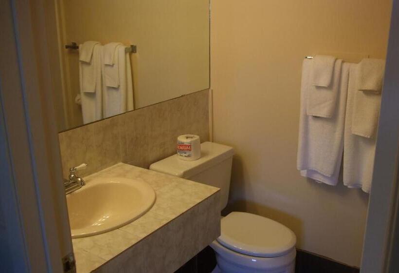 Economy Zimmer, Trailside Inn