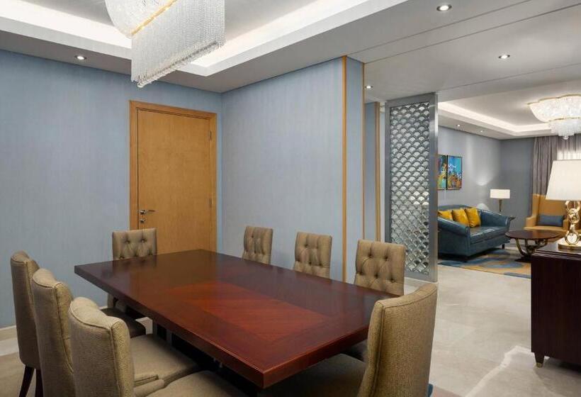 سوئیت با چشم‌انداز, Sheraton Makkah Jabal Al Kaaba