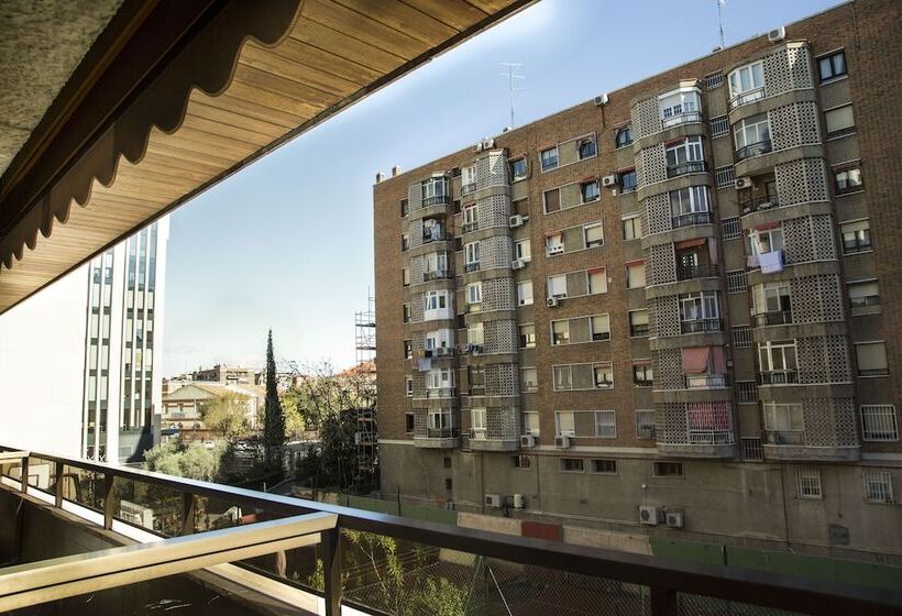 اتاق استاندارد با بالکن, Roisa Hostal Boutique