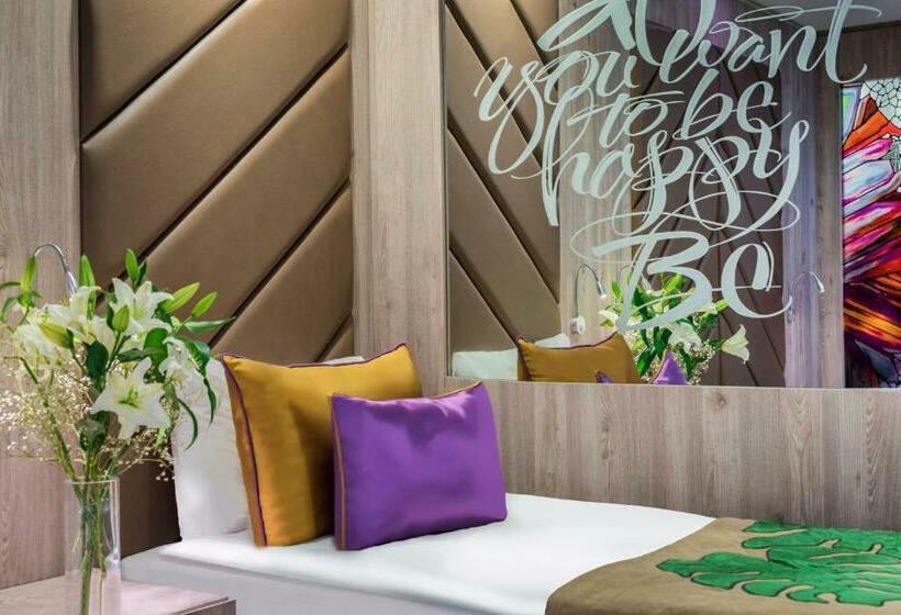 Pokój Standard Widok Boczny Morze, Delphin Be Grand Resort