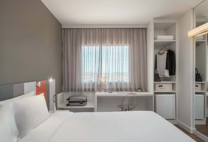 장애인을 위한 스탠다드 룸, Intercity Ribeirao Preto