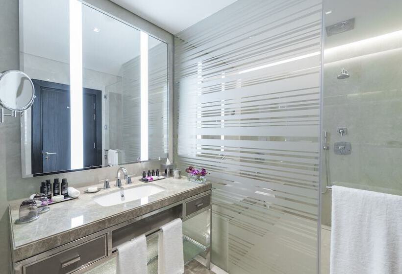 Президентский Люкс, The Hotel Galleria Jeddah, Curio Collection By Hilton