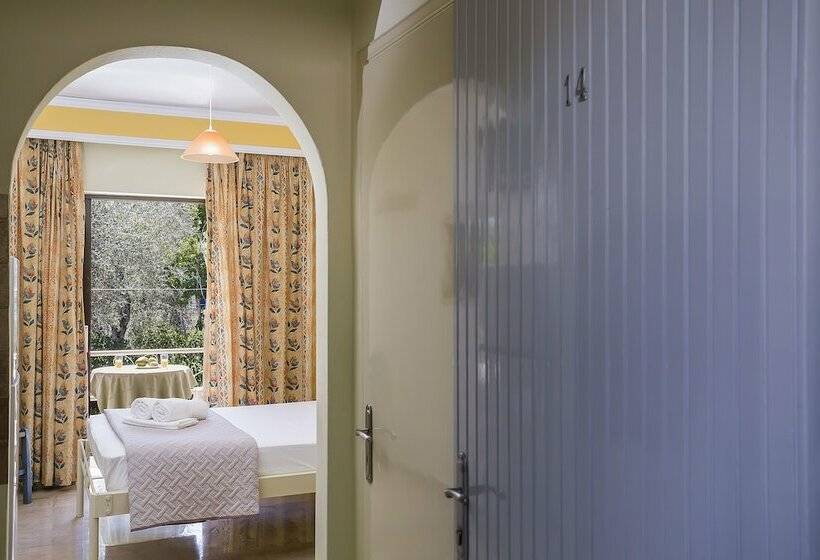 Студия Стандарт, Mathraki Resort