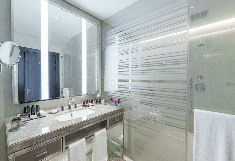 Номер Executive, The Hotel Galleria Jeddah, Curio Collection By Hilton