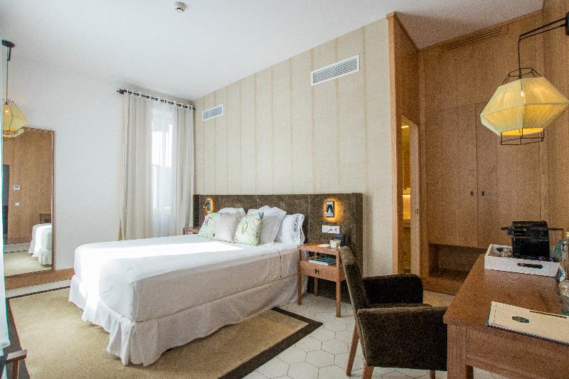 Люкс, Boutique Hotel Sant Roc & Spa