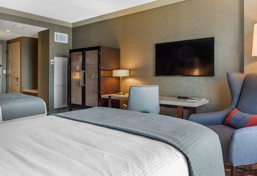 اتاق پرمیوم, Omni Louisville