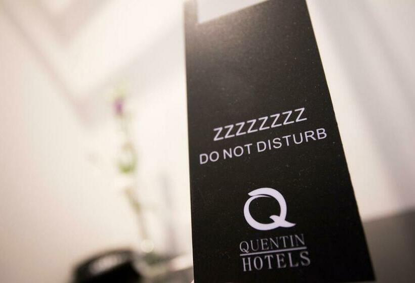 Quarto Estandar, Quentin Zoo