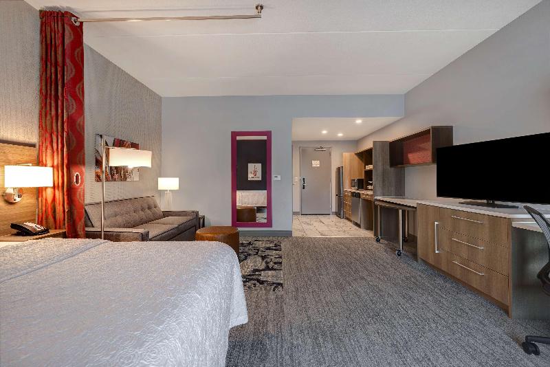 Quarto Estandar, Quentin Zoo
