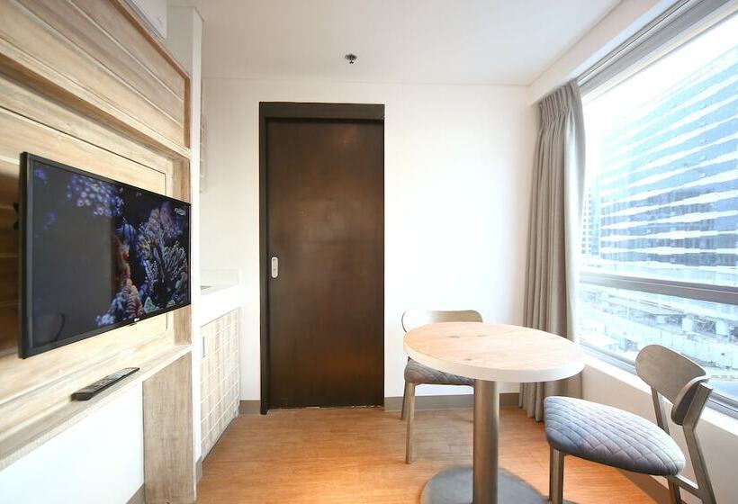 Пентхаус Люкс, Tryp By Wyndham Mall Of Asia Manila