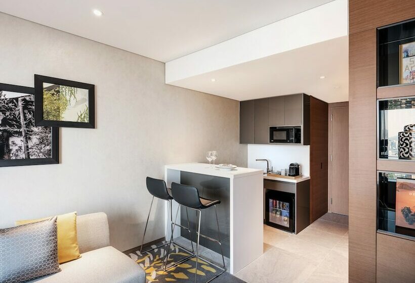 سوییت لوکس, Novotel Suites Ambassador Seoul Yongsan