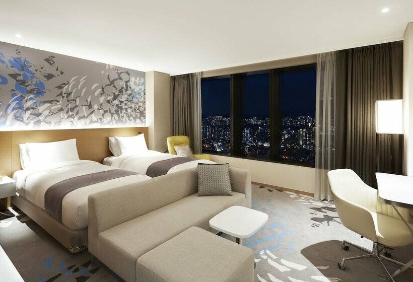 سوییت جونیور, Novotel Suites Ambassador Seoul Yongsan