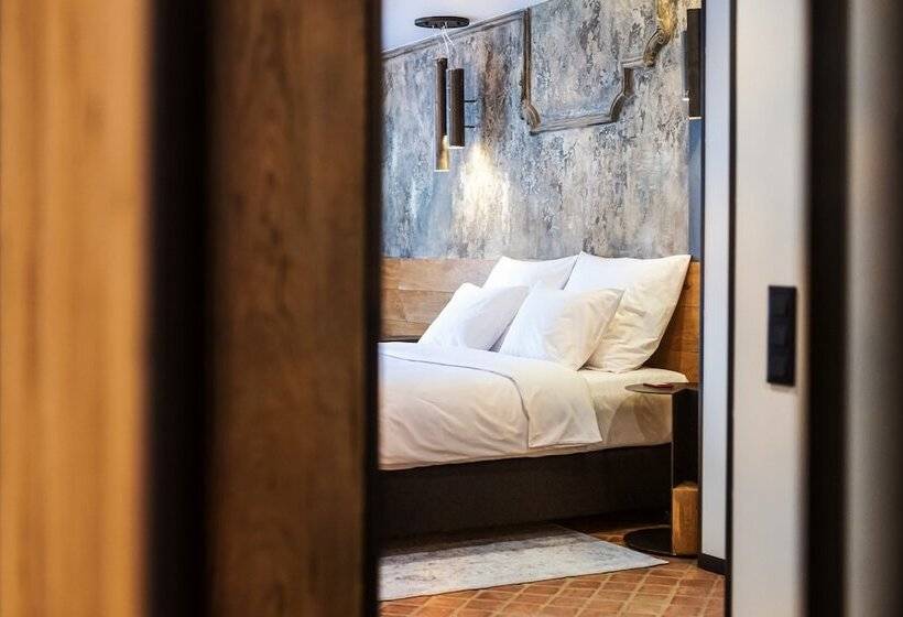 اتاق لوکس, Nomadic Urban Premium Suites
