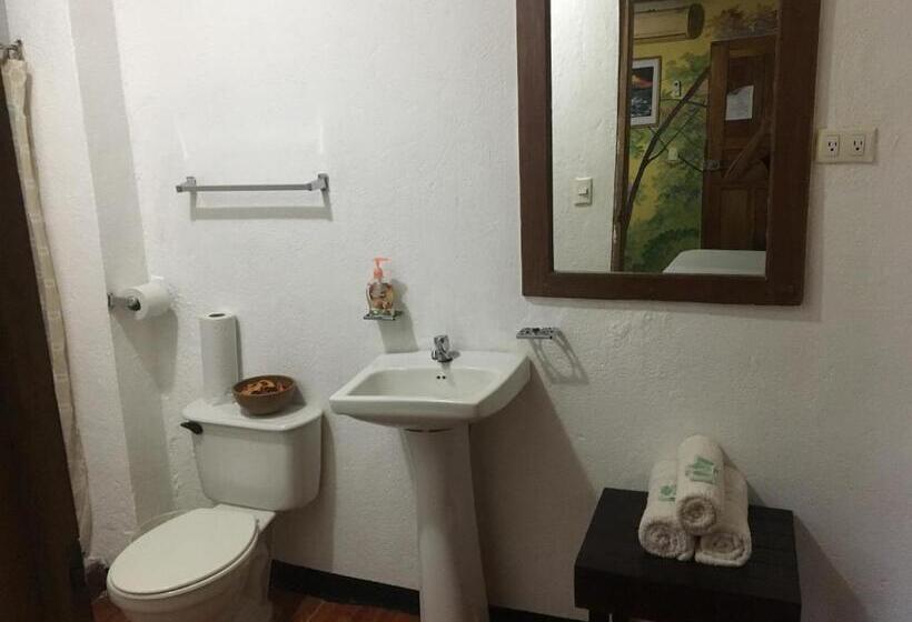 Habitación Triple Estándar, Hostalito El Greco
