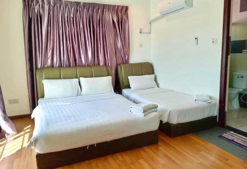 Suíte Superior, Borneo Inn