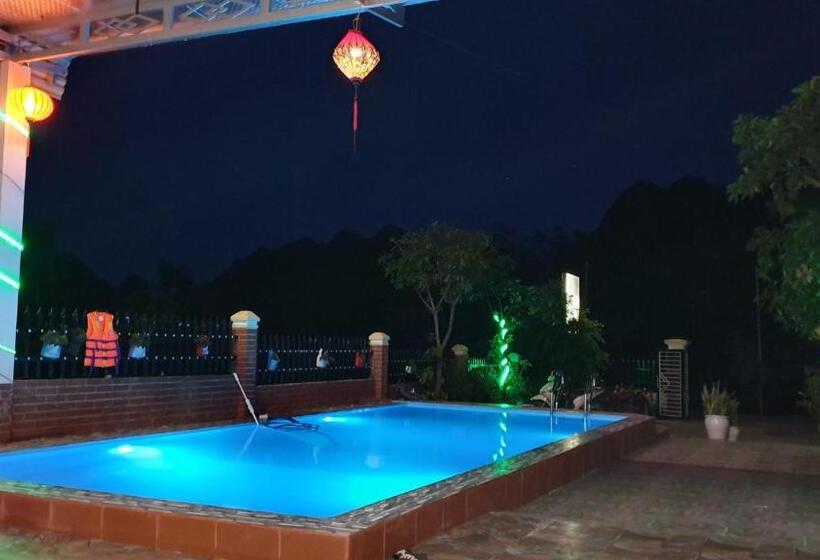 اتاق خانوادگی با چشم‌انداز کوه, Phong Nha Amanda Homestay
