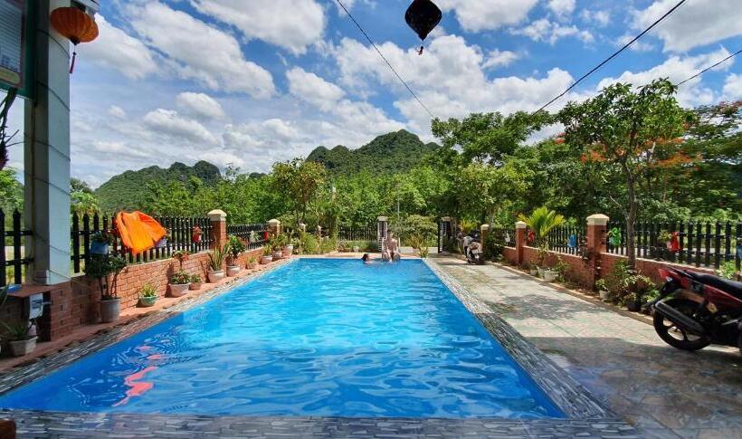 اتاق خانوادگی با چشم‌انداز کوه, Phong Nha Amanda Homestay
