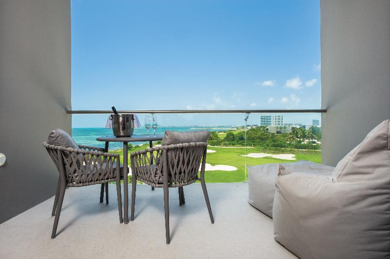 Номер Клуб Кровать Кинг, Dreams Vista Cancun Golf & Spa Resort