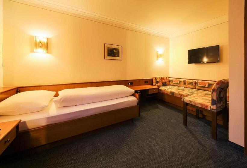 Номер Стандарт Индивидуальный, Ambiance Hotel   Braunau   Simbach
