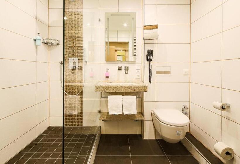 Номер Superior, Ambiance Hotel   Braunau   Simbach