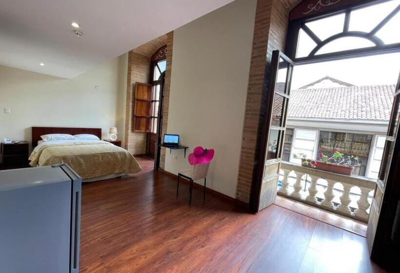 Семейный Номер, Floré Hotel Boutique Cuenca