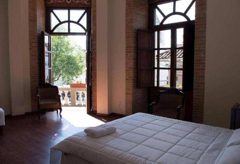 スイート, Floré Hotel Boutique Cuenca