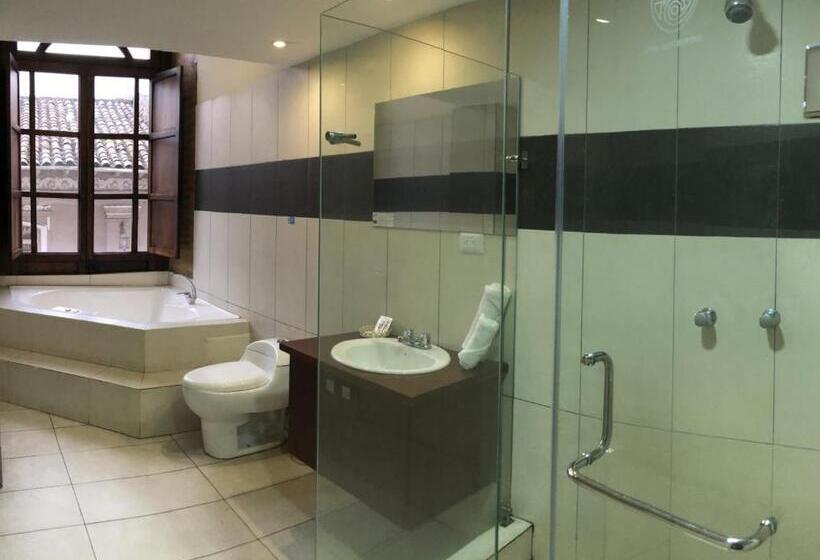 Люкс, Floré Hotel Boutique Cuenca