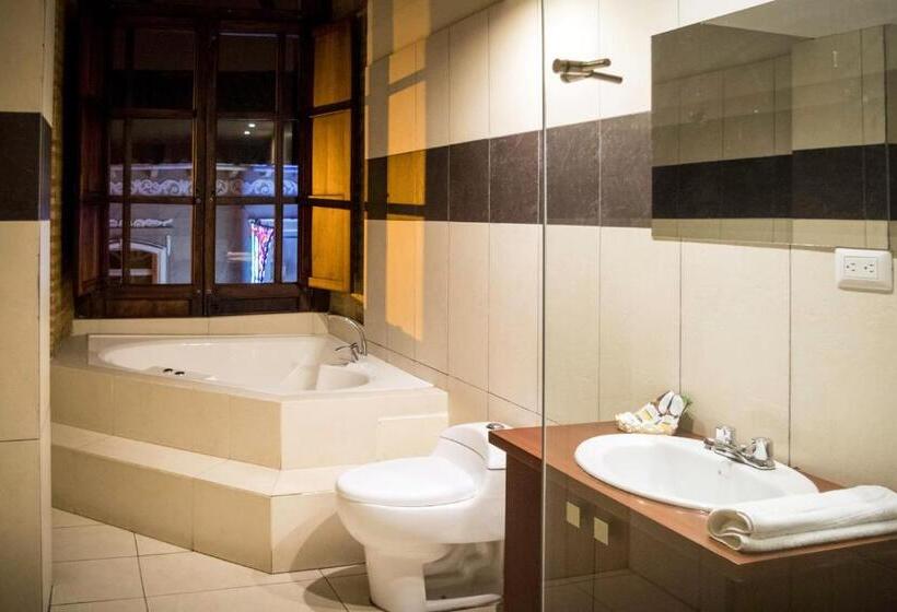 スイート, Floré Hotel Boutique Cuenca