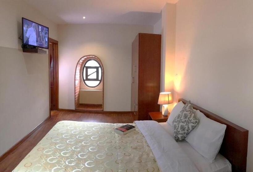 Номер Стандарт с Балконом, Floré Hotel Boutique Cuenca