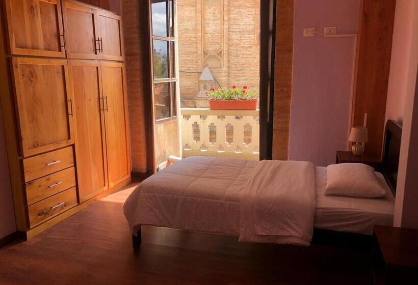 Апартаменты 2 Спальни, Floré Hotel Boutique Cuenca