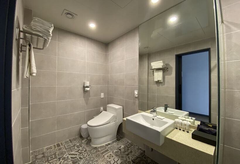 اتاق استاندارد, Daoom