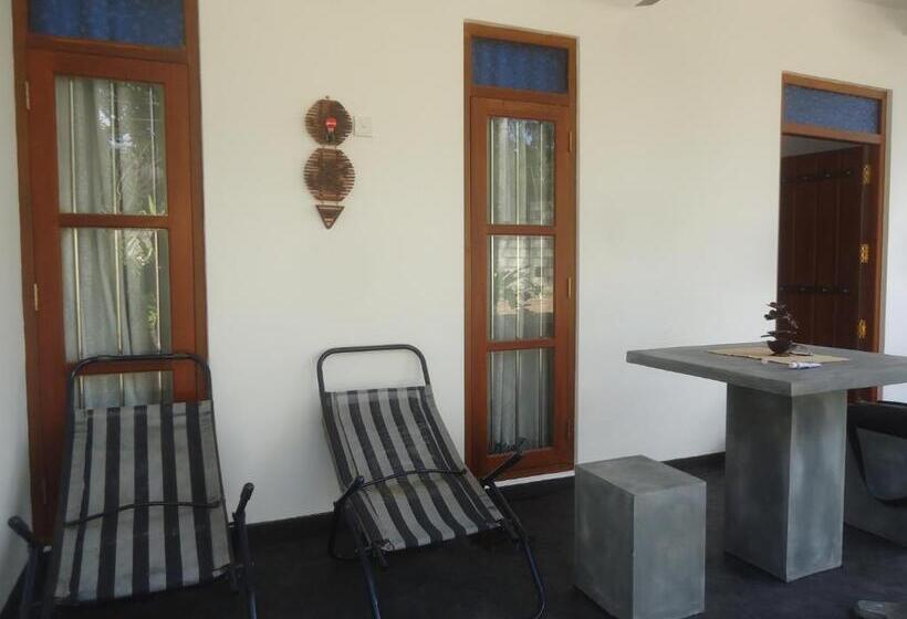 اتاق لوکس با تخت بزرگ, Sun & Moon Good View Villa