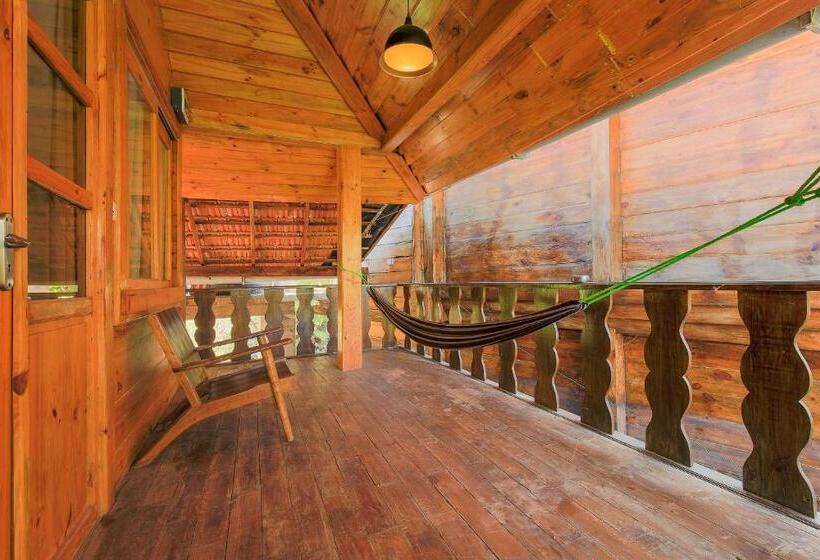 Семейный Номер, Brushwood Villa  Cottages And Bar