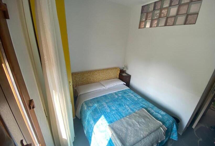 스탠다드 룸, Macloud Pub B&b