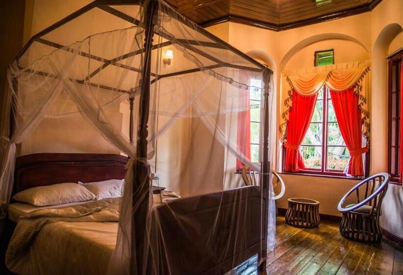 Номер Deluxe, Royal Majesty Bungalow