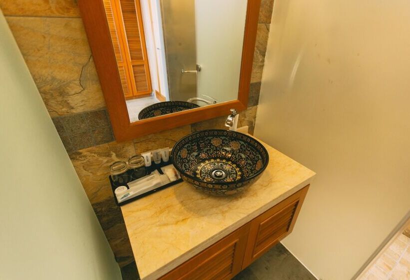 Шале Deluxe 1 Спальня, Tasik Villa International Resort