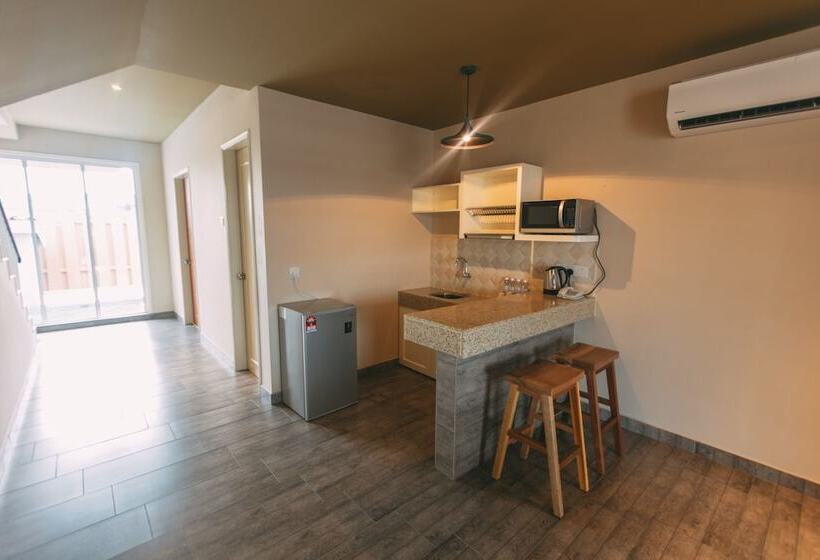 Вилла 2 Спальни, Tasik Villa International Resort
