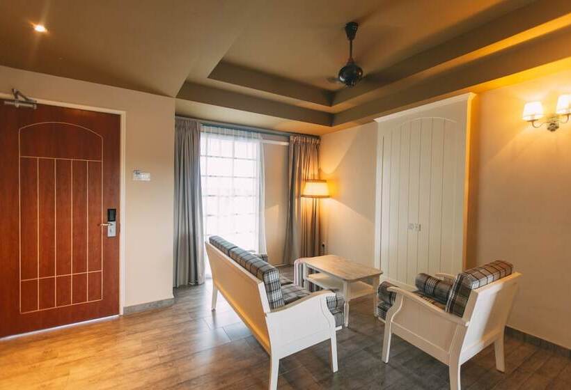 Вилла 2 Спальни, Tasik Villa International Resort