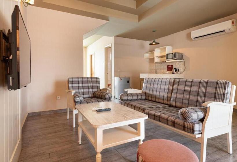 Вилла 2 Спальни, Tasik Villa International Resort