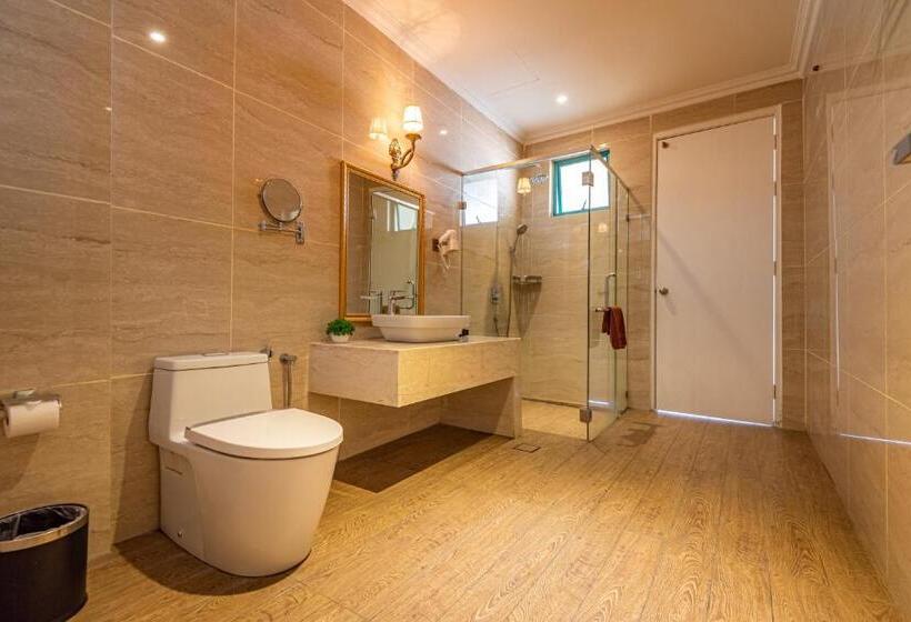 Номер Deluxe с Гидромассажем, Tasik Villa International Resort